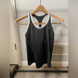Nike tank top L